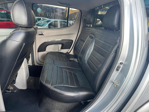 Imagem 10 de 15 de Mitsubishi L200 2015 2.4 Triton Gl Cab. Dupla Flex 4p