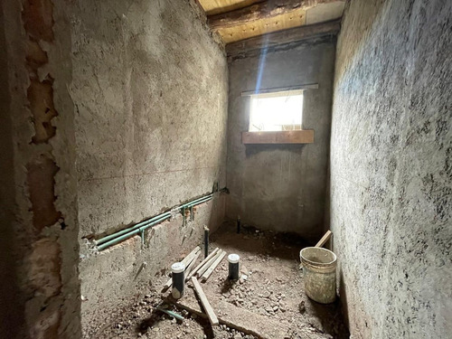 Casa En Venta - Bº La Quebrada - Lujan
