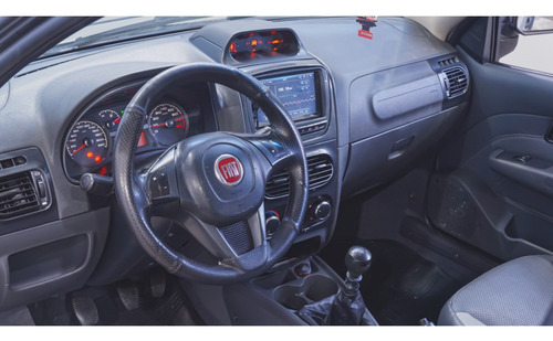 Fiat Strada 1.8 MPI ADVENTURE CE 16V FLEX 2P MANUAL