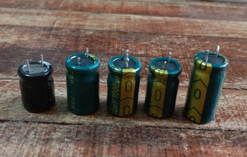 Set De 5 Capacitores 1000uf 10v (Usado)