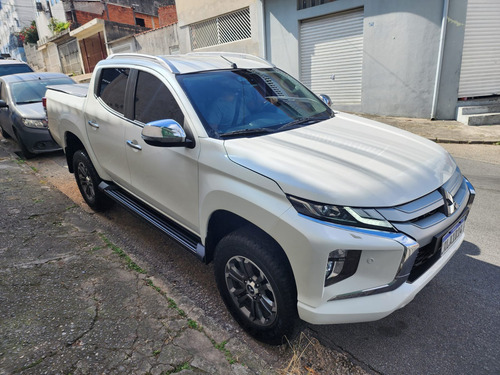 Mitsubishi L200 2.4 Triton Sport Hpe S Cab. Dupla 4x4 Aut. 4p