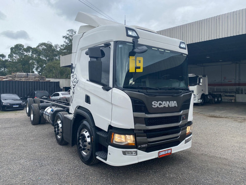 Scania P320 8x2 2019 Automática