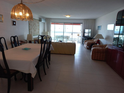 Imagen 5 de 22 de Departamento - Península - Edificio Torreon - 3 Dormitorios - 3 Baños - Dependencia Servicio