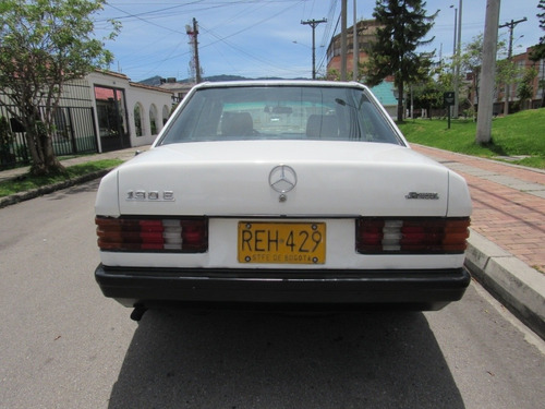 Mercedez Benz 190e 2.0 1984