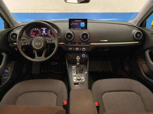 Audi A3 1.4 Tfsi Sportback Ambiente 16v Gasolina 4p