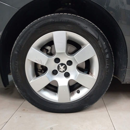 Imagen 10 de 10 de Peugeot 5008 Feline Tiptronic