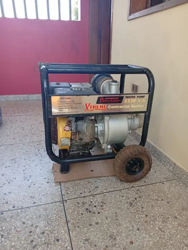 Planta De Agua De Gasolina 9.0 Hp (Usado)