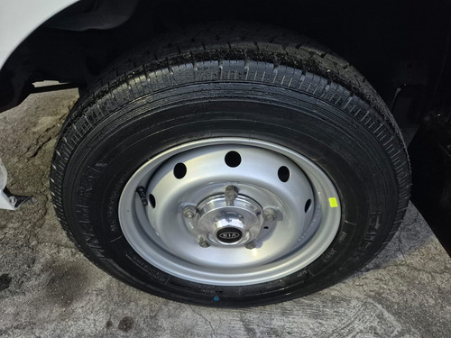 Kia Bongo 2.5 K2500 4X2 Rs Turbo S/ Carroceria 2P
