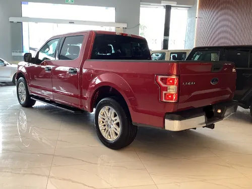 Ford Lobo 5.0l Doble Cabina Xlt V8 4x2 At