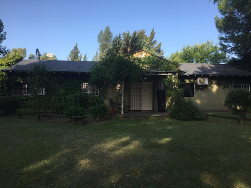 Quinta En Venta - 2 Dormitorios 1 Baño - 15000mts2 - Abasto