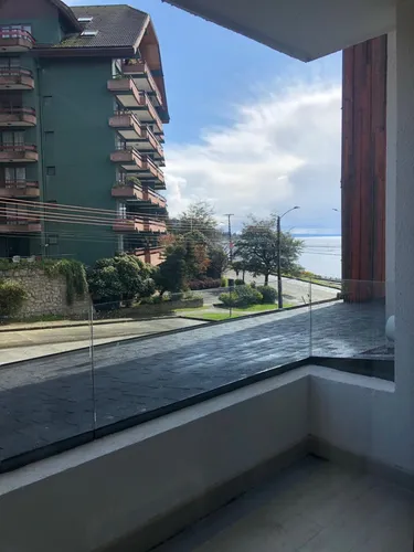 Departamento Amoblado A Pasos De La Costanera