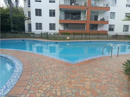 Venta Apartamento De 155mts2 En La Flora, Norte De Cali. 11517.
