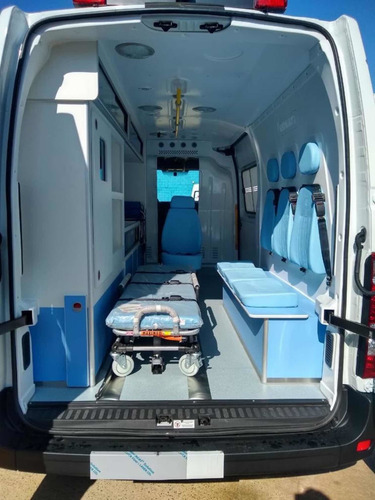 Imagem 3 de 8 de Renault Master Ambulancia L2h2 Grand Furgao