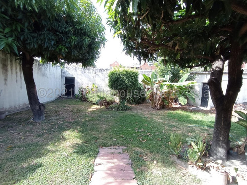 Imagen 12 de 13 de Urbanización El Bosque Maracay Casa En Venta 21-21469 Dc