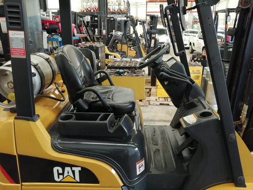 Imagen 4 de 13 de Montacargas Caterpillar, 3,500 Libras, Gas Lp.
