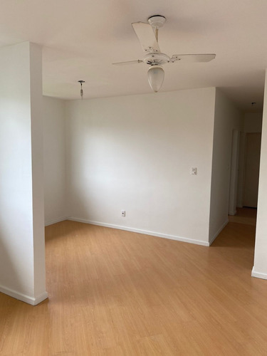 Imagem 3 de 14 de Vendo Barato E Excelente Apartamento 56m2, 2 Dormitórios