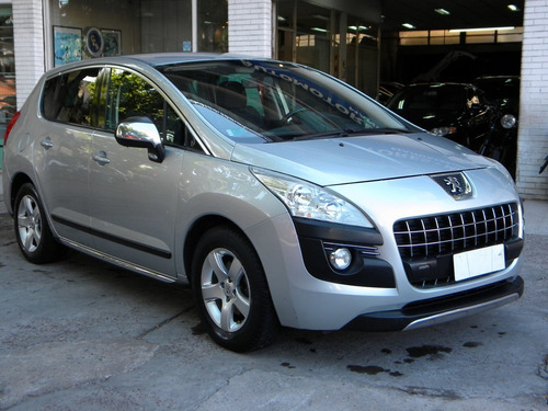 Peugeot 3008 1.6 Premium 2011