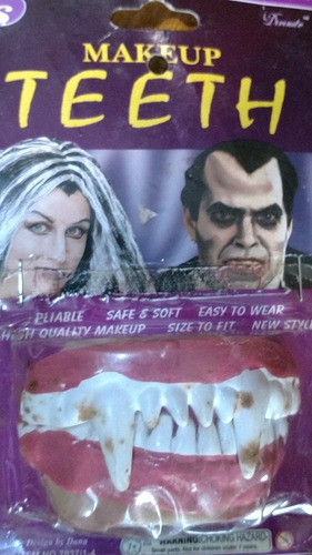 Halloween Braço Falso E Dentes Cosplay