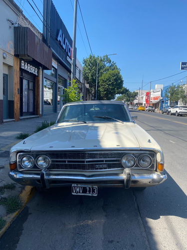 Ford Fairlane Funebre