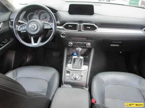 Mazda CX-5 TOURING 4X2 2000CC AT AA
