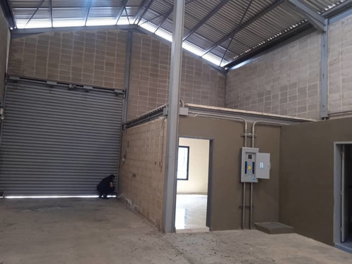 Imagen 12 de 12 de Leal Pérez Vende Galpón, San Diego Los Jarales Soloclientes