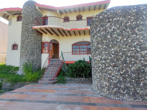 Casa En Venta En Veracruz Con Vista Al Mar, Fracc. Residencial Luis Fernando.
