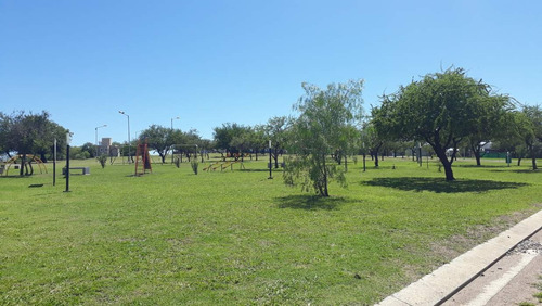 Imagen 4 de 8 de Bela Vista - Villa Residencial - Lotes Con Escritura De 700 M2.