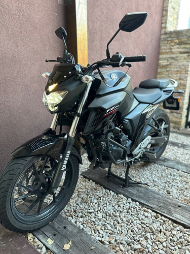 Imagen 3 de 3 de Yamaha Fz 25