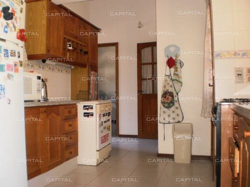 Casa En Zona Golf De Punta Del Este- Ref: 30288