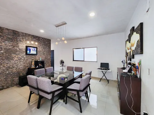 Casa En Venta Con Paneles Solares En Colonia Maya - Hi2406286