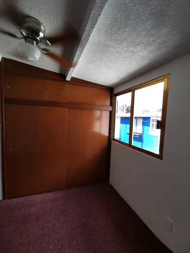 Casa En Villa De Las Flores, 3 Recamaras, 1 Baño Y Medio