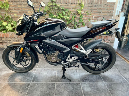Bajaj Rouser Ns200 2017