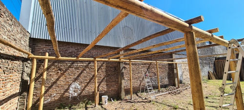 Imagen 6 de 8 de Poste Palo Euca Largo 5 Mts Ø 6-9 Eucalipto Tirantes Pérgola