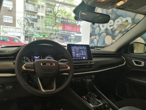 Imagen 20 de 21 de Jeep Compass Sport 1.3 T270 2023*