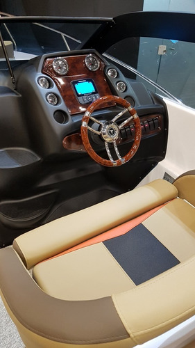 Imagem 4 de 12 de Lancha Triton 30 Pés Sport - Ñ Focker 30 Phantom 30 Ventura