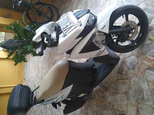 Imagem 1 de 5 de Yamaha Neo 125 Automática