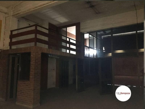 Imagen 3 de 6 de Venta Importante Local Comercial/ Deposito Ex Fabrica Adrogue