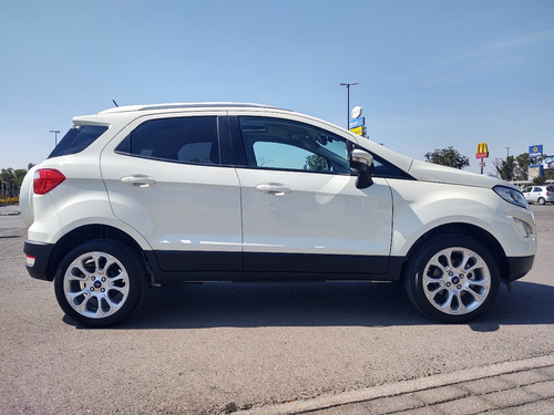 Imagen 9 de 10 de Ford Ecosport Titanium 2021