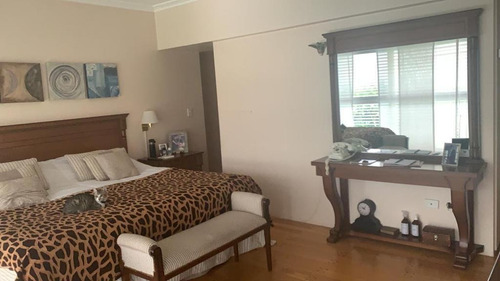 Imagen 13 de 30 de Importante Chalet En 2 Plantas