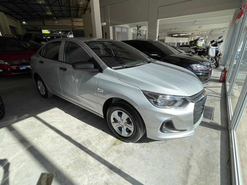 Imagen 5 de 18 de Chevrolet Onix Plus Onix 1.2 Plus M/t