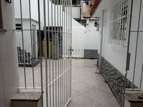 Imagem 4 de 16 de Casa Com 3 Dormitórios À Venda, 380 M² Por R$ 600.000,00 - Fonseca - Niterói/rj - Ca15407