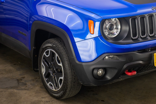 Imagem 5 de 11 de 2018 Jeep Renegade Trailhawk Diesel