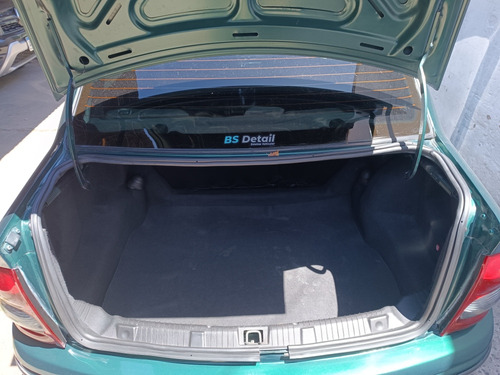 Chevrolet Corsa 1.6 Wind