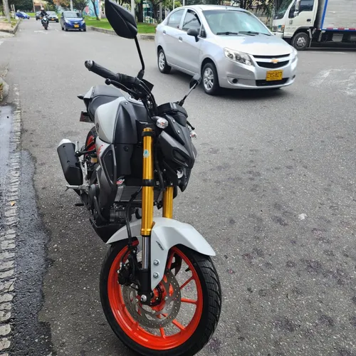 Moto yamaha mt 05 outlet