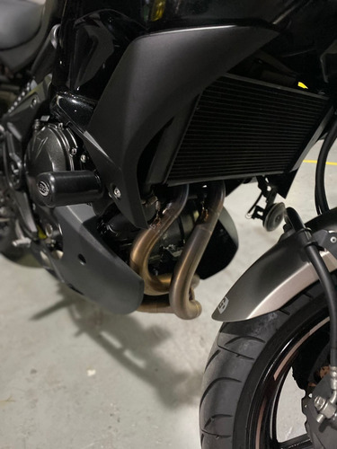 Imagen 12 de 18 de Kawasaki Versys 650 - 2017 - Exc. Estado En Stg Motosport