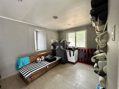 Casa En Venta De 2 Dorm. En Colina