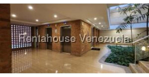 #25-13935 Confortable Y Amplio Apartamento En Campo Alegre