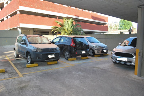 Imagen 8 de 10 de Bustamante Prop Tigre Centro 11008 Cochera Venta