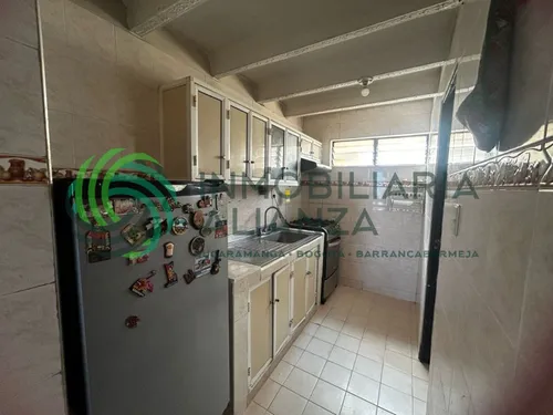 Apartamento En Venta En Mutis. Cod V61704