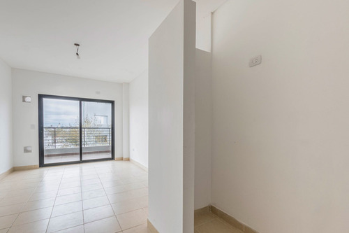 Imagen 18 de 30 de Depto Venta 2 Amb. Gran Balcón. Exc. Ubicación!